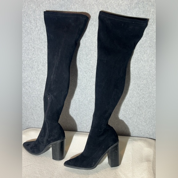 Size 7.5 Women's Black‎ Velvet Pointed-Toe High Heel Over-the-Knee Boots - Picture 1 of 8